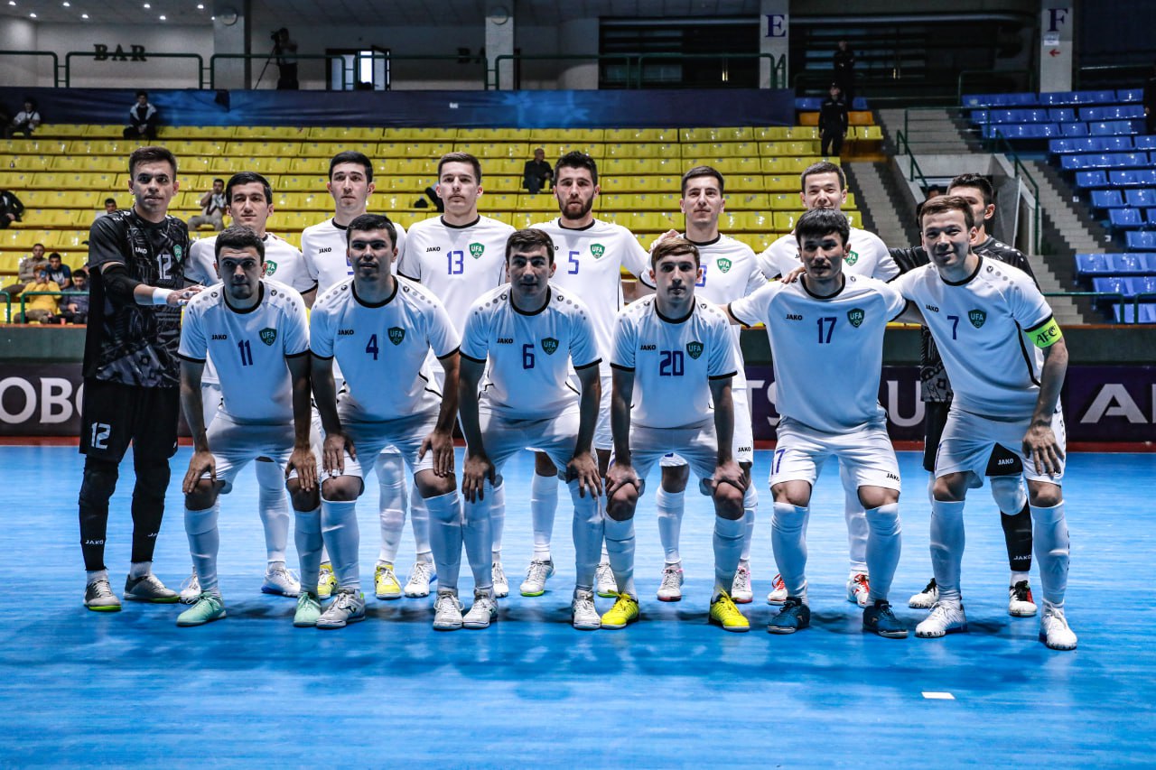 Уфа ливан. Футзал Узбекистан. Word Cup columbiya 2016 Futsal Uzbekistan. Янн Зоммер. United.